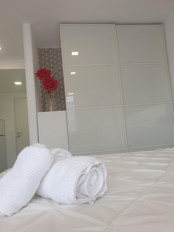 Estudio Amalfi Торе дел Мар Екстериор снимка