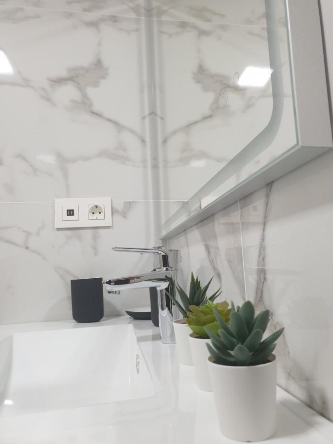 Estudio Amalfi Торе дел Мар Екстериор снимка